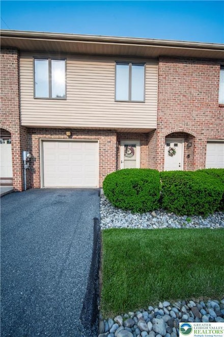 443 Vera Cir Unit K, Bethlehem, PA 18017