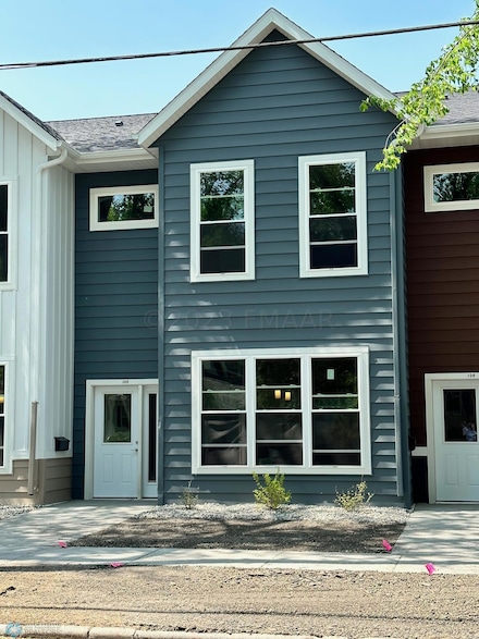 1112 12th St N Unit 105, Fargo, ND 58102