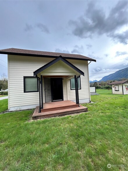 30113 Oso Loop Rd, Arlington, WA 98223