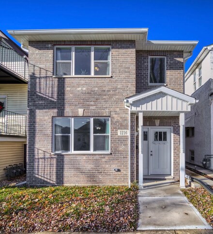 1216 N 23rd Ave, Melrose Park, IL 60160