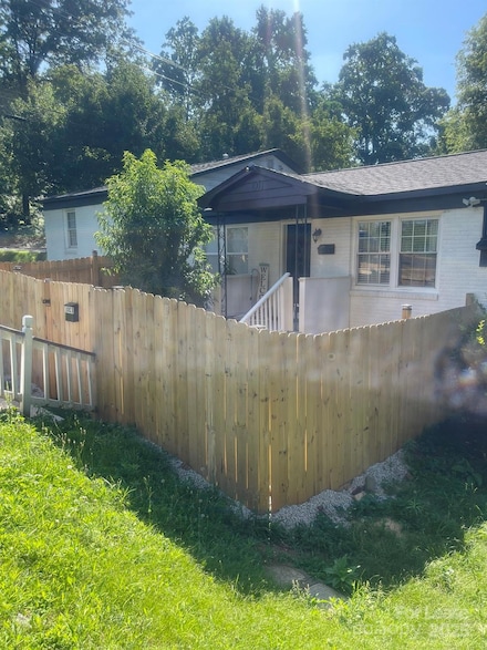 1003 Andrill Terrace, Charlotte, NC 28216
