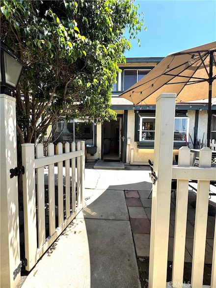 13321 Meyer Rd Unit B, Whittier, CA 90605