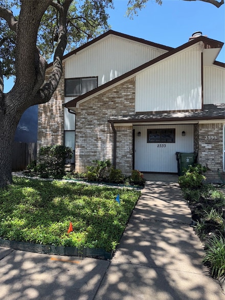 2333 Garden Park Ct, Arlington, TX 76013