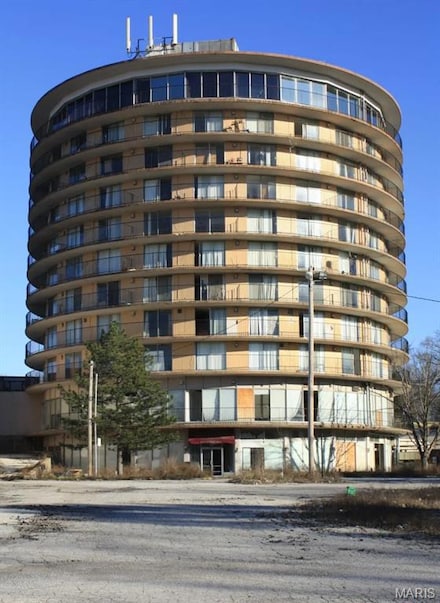 9953 Lewis And Clark Blvd Unit 4, Saint Louis, MO 63136