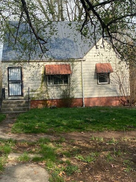 4427 Pennsylvania St, Gary, IN 46409