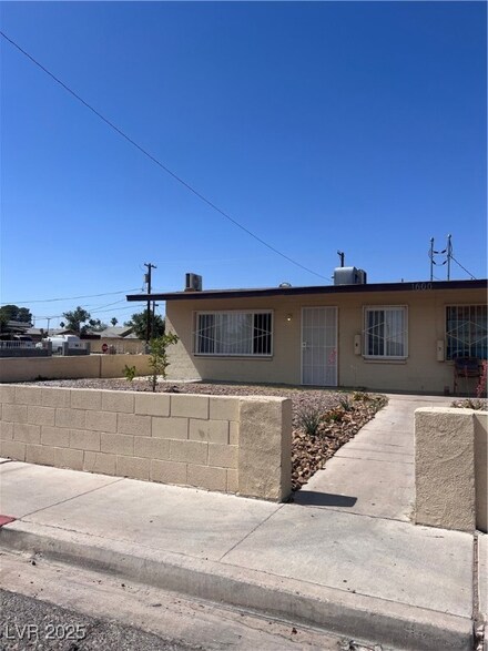 1600 E Nelson Ave Unit 1A, North Las Vegas, NV 89030