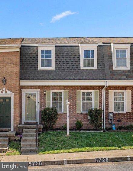 5726 Richardson Mews Square, Halethorpe, MD 21227