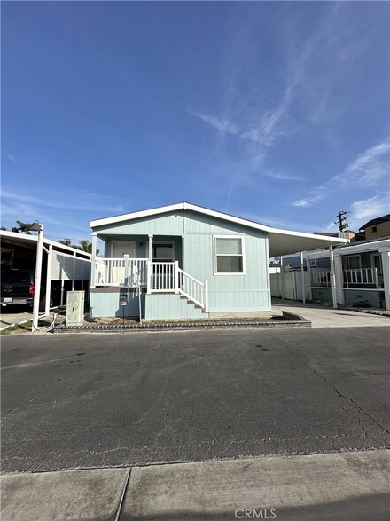 15621 Beach Blvd Unit 8, Westminster, CA 92683