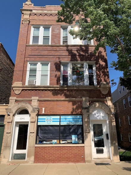 3341 S Lituanica Ave Unit 3R, Chicago, IL 60608