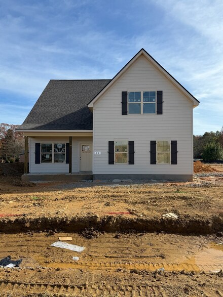 68 Stillwater Way, Tullahoma, TN 37388