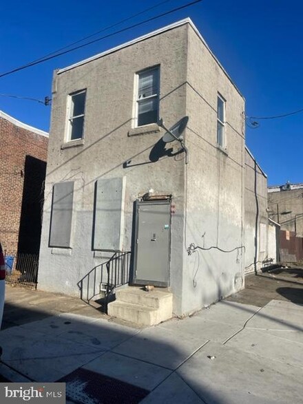 461 E Indiana Ave, Philadelphia, PA 19134