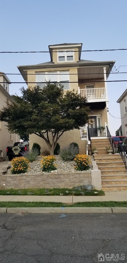 48 Paul St, Fords, NJ 08863