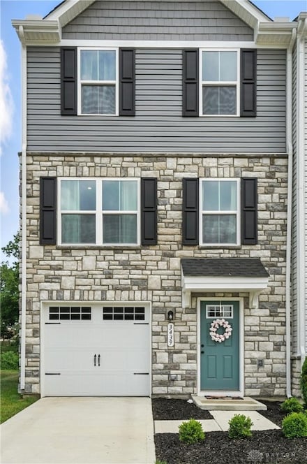 3439 Conifer Cir, Dayton, OH 45424
