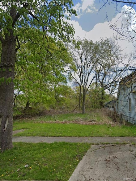 1030 Sheridan Ave, Saginaw, MI 48601