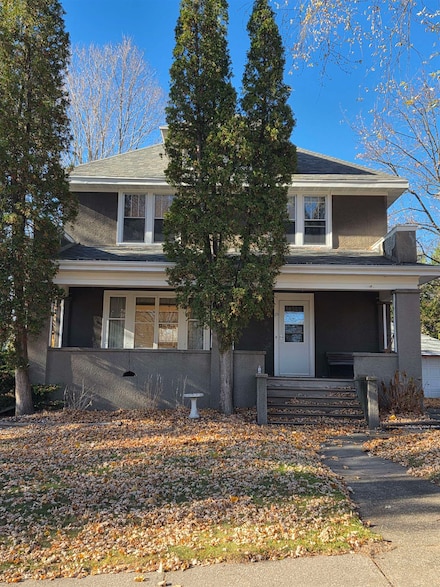 29 N Clinton Ave, Clintonville, WI 54929