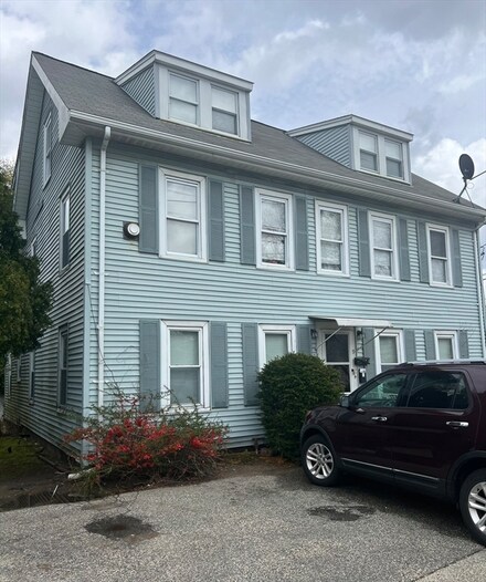 9 Gibbon St, Marlborough, MA 01752