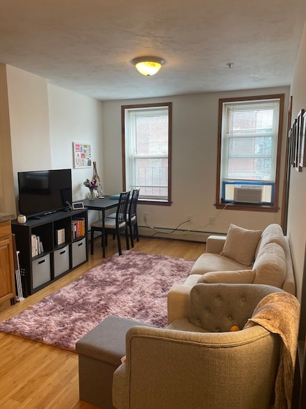 14 Fleet St Unit 4F, Boston, MA 02113
