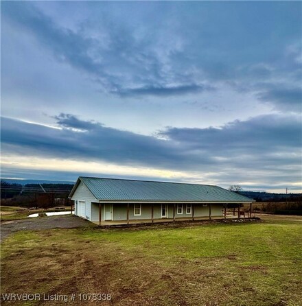 10816 Old Military Rd, Subiaco, AR 72865