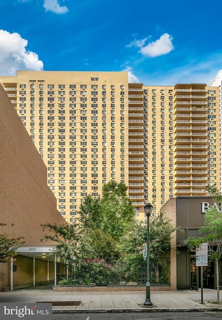 1919 Chestnut St Unit 2810-12, Philadelphia, PA 19103