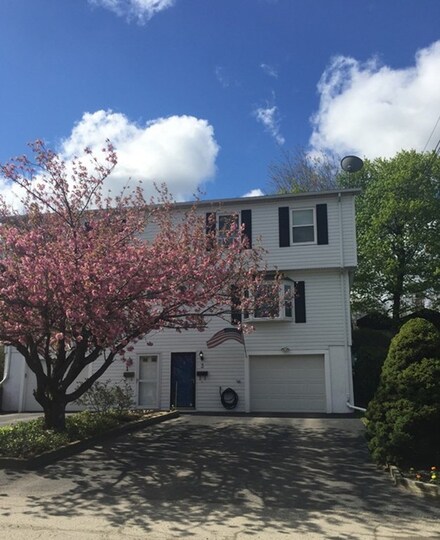 3 Toronita Ave, Worcester, MA 01605