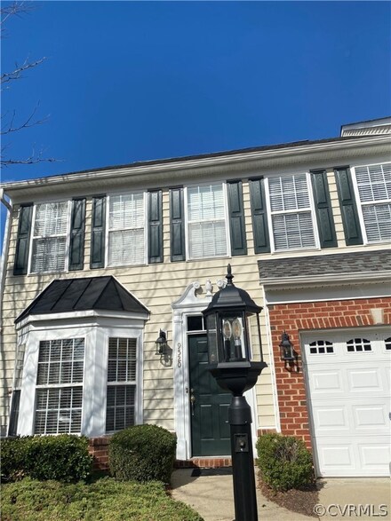 9520 Meredith Creek Ln, Glen Allen, VA 23060