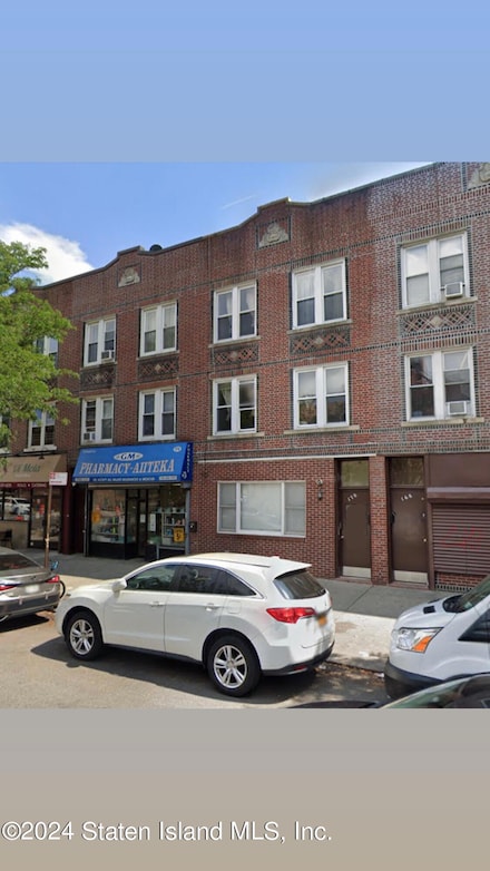 170 Avenue O, Brooklyn, NY 11204