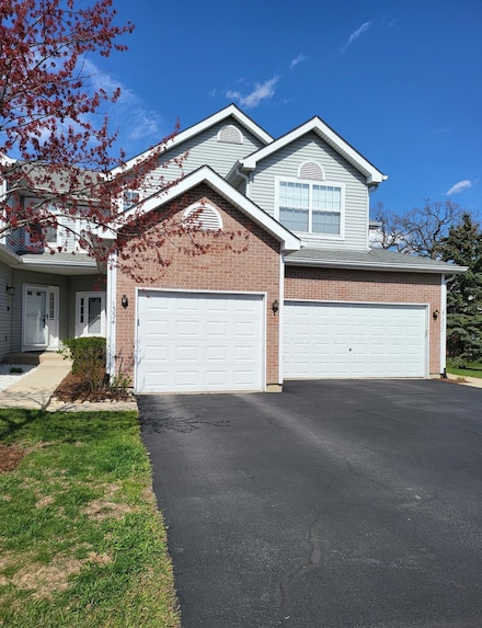 1334 Grandview Ct, Algonquin, IL 60102