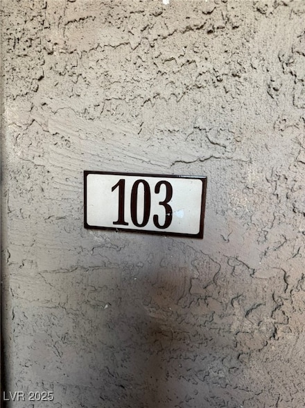 4965 Indian River Dr Unit 103, Las Vegas, NV 89103