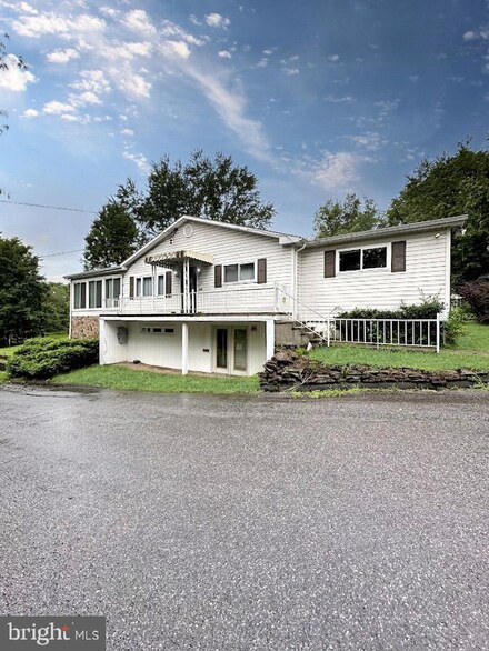 512 Harry St, Houtzdale, PA 16651