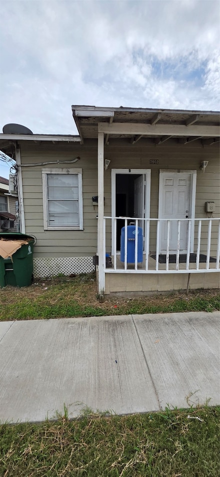 7902 Hudson St Unit B, Houston, TX 77012