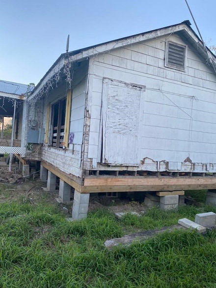 17706 River Rd, Channelview, TX 77530