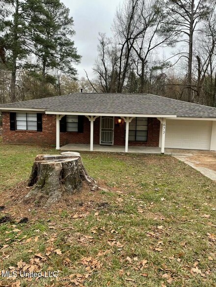 673 Woody Dr, Jackson, MS 39212