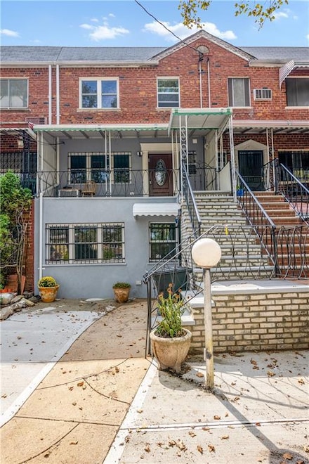 2008 E 52nd St Unit 1, Brooklyn, NY 11234