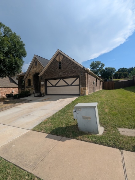 8426 Grandvista Ln, Dallas, TX 75249