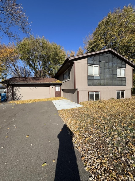 6024 113th Ave N, Champlin, MN 55316