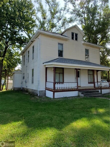 601 N Main St, Osceola, IA 50213