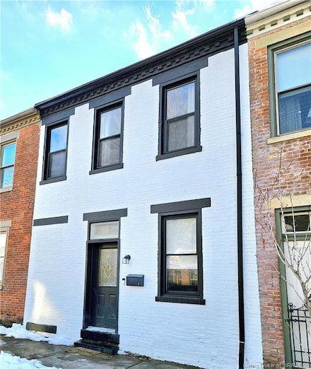 715 Walnut St, Madison, IN 47250