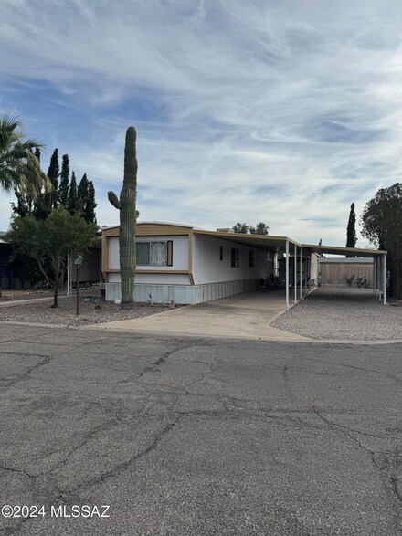 3577 W Mango Cir, Tucson, AZ 85741