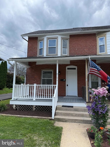 104 S Hess St, Quarryville, PA 17566