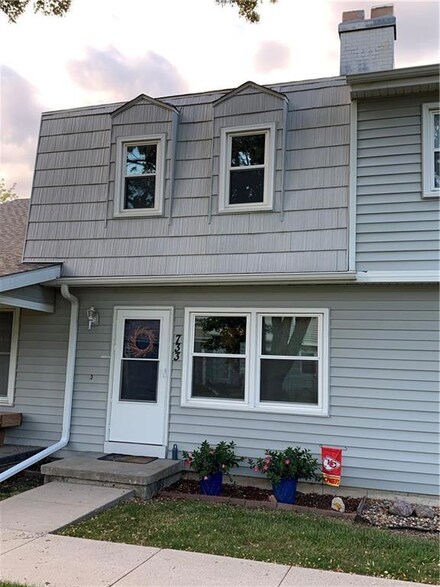733 NW Greenwood St Unit 20, Ankeny, IA 50023