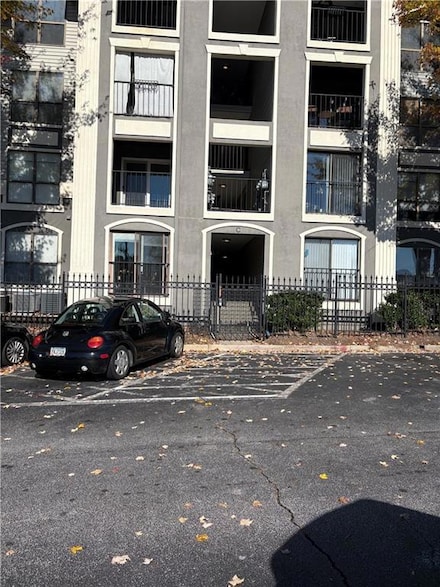 2657 Lenox Rd NE Unit 31, Atlanta, GA 30324