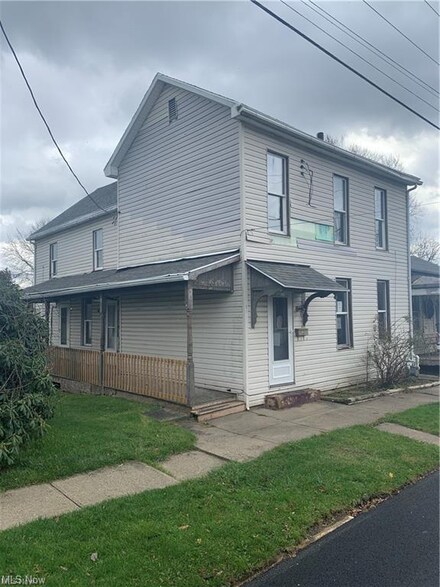 255 S Broadway St, Barnesville, OH 43713