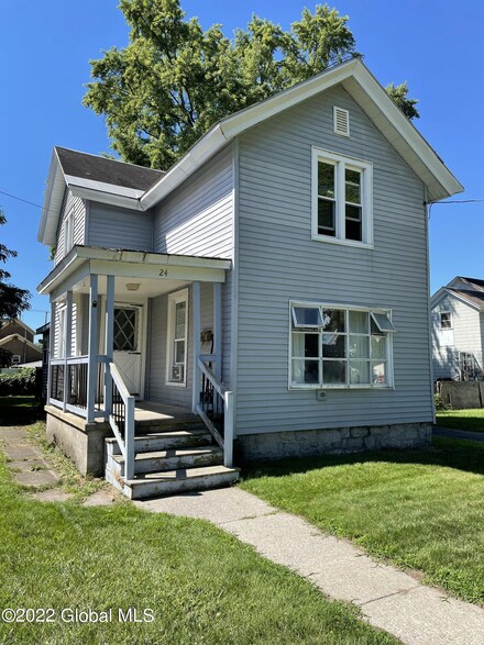 24 3rd Ave, Hudson Falls, NY 12839