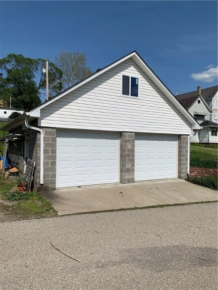 4804 3rd St, McKeesport, PA 15132