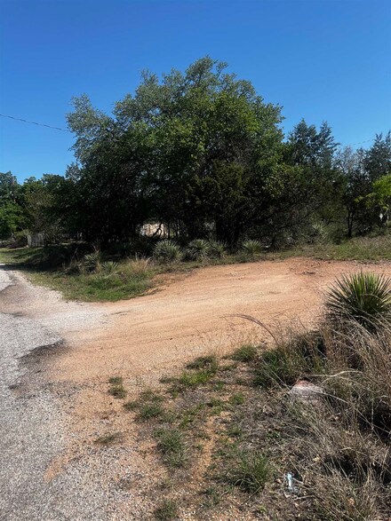 0 W Castlebriar Dr, Granite Shoals, TX 78654