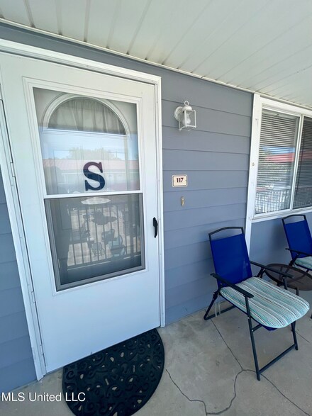 1664 Beach Blvd Unit 117, Biloxi, MS 39531