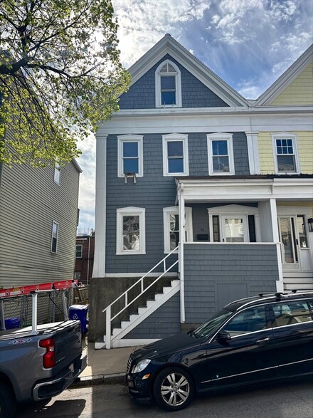 91 Pearl St Unit 2, Charlestown, MA 02129
