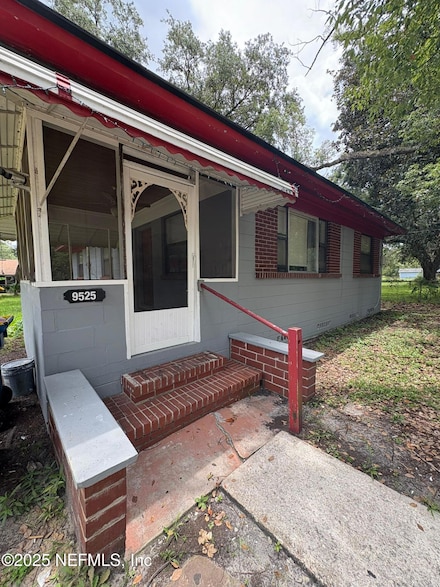 9525 Kentucky St, Jacksonville, FL 32218