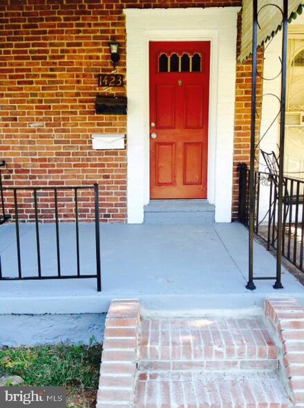 1423 N Decker Ave, Baltimore, MD 21213