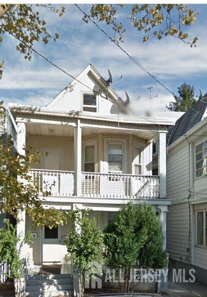 606 Cornell St, Perth Amboy, NJ 08861
